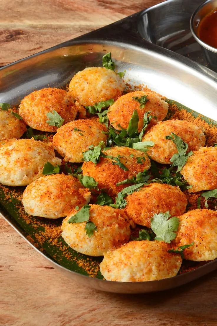 Button Masala Ghee Roast Idli
